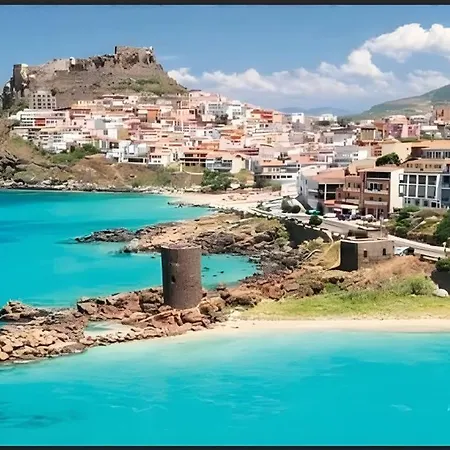 La Perla Bianca بيت للعطل كاستيلساردو