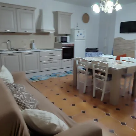 La Perla Bianca بيت للعطل